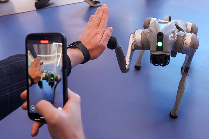 робот искусственный интеллект 