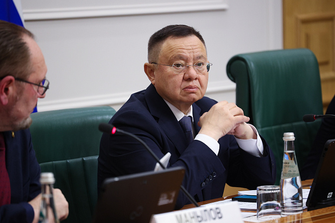 министр строительства и жкх рф ирек файзуллин