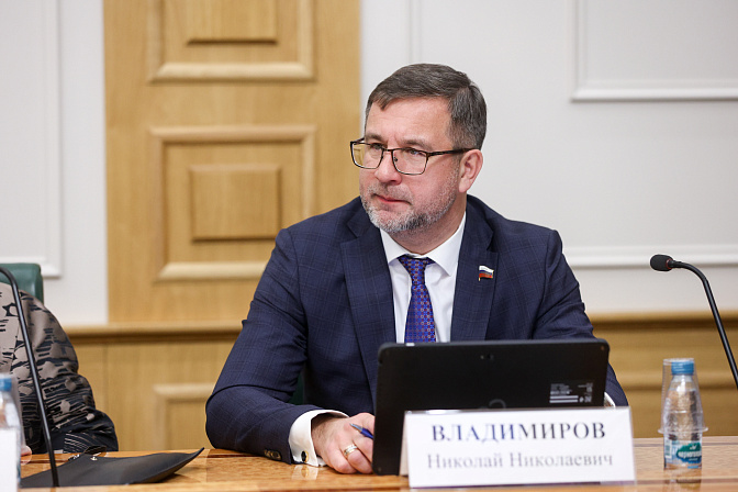 сенатор николай владимиров