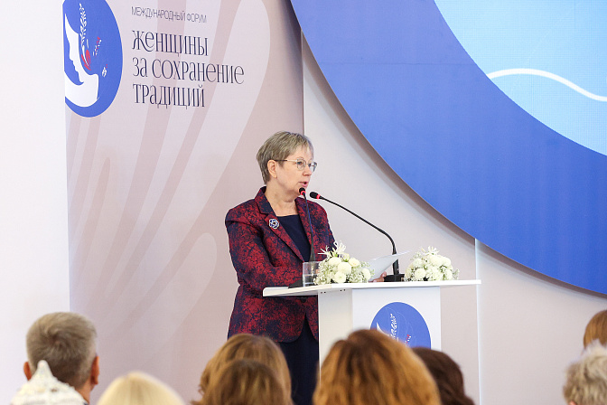 председатель координационного совета российских соотечественников в болгарии марина дадикозян