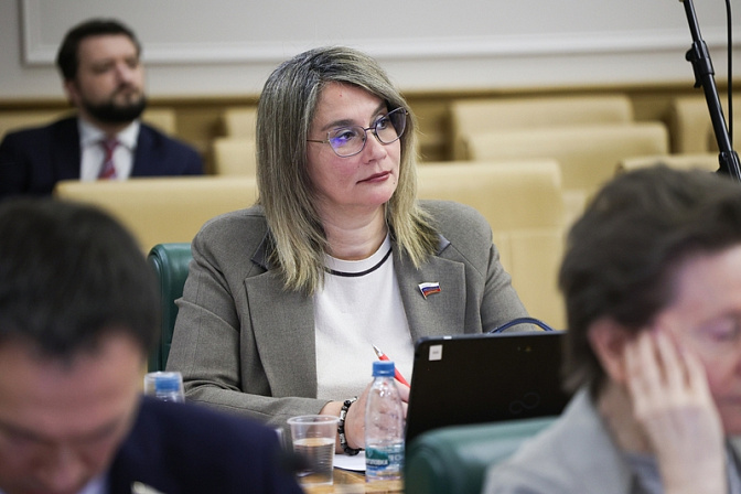 сенатор наталия косихина