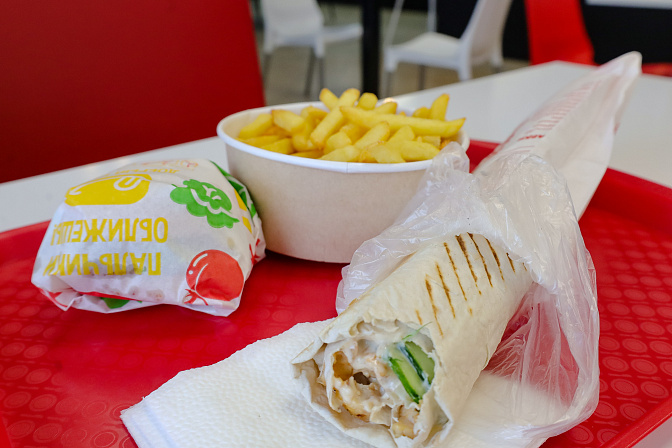 фастфуд бургер рол кафе 