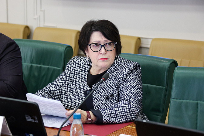 сенатор людмила талабаева