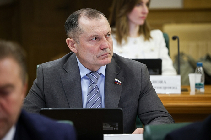 сенатор рф член совета федерации игорь мурог