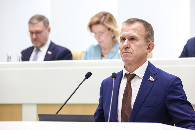 сенатор владимр кравченко