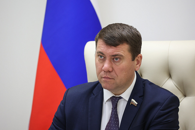 Сенатор Иван Абрамов
