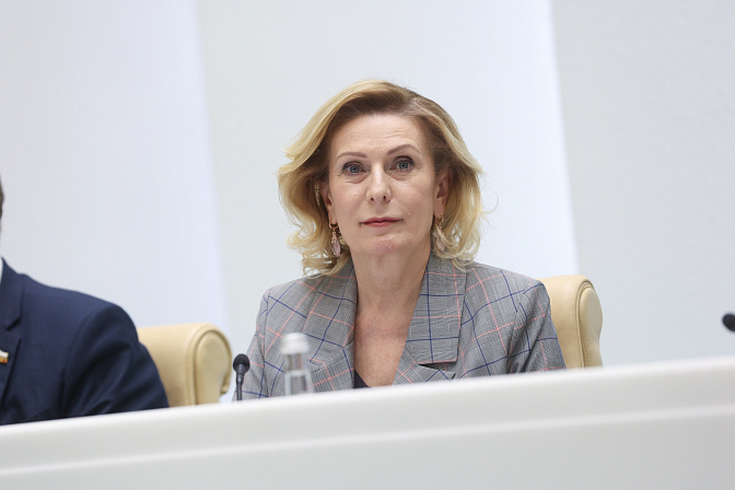 заместитель председателя сф инна святенко