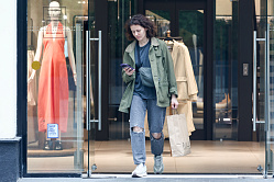 Свыше 30% россиян делают импульсивные покупки из-за одиночества