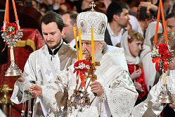 Матвиенко: Светлое Христово Воскресение наполняет сердца верой в торжество жизни