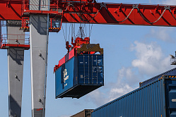 Сенатор Ролик предложил создать в РФ систему сухих портов