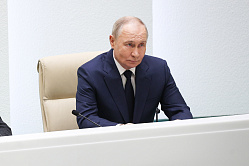 Путин высоко оценил работу парламента в осеннюю сессию