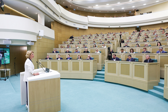 министр сельского хозяйства рф оксана лут