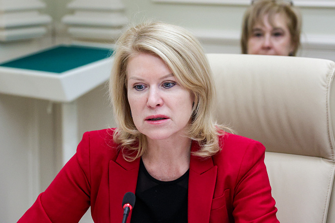 замминистра промышленности и торговли рф екатерина приезжева