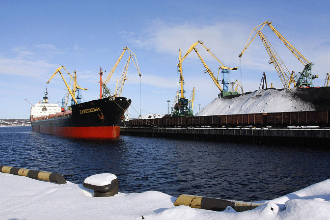 арктический регион залив сопки порт 