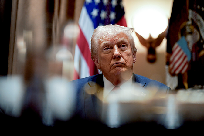 президент америки дональд трамп 