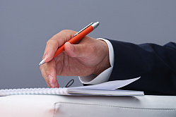 В СФ призвали упростить выход небольших компаний на биржу 