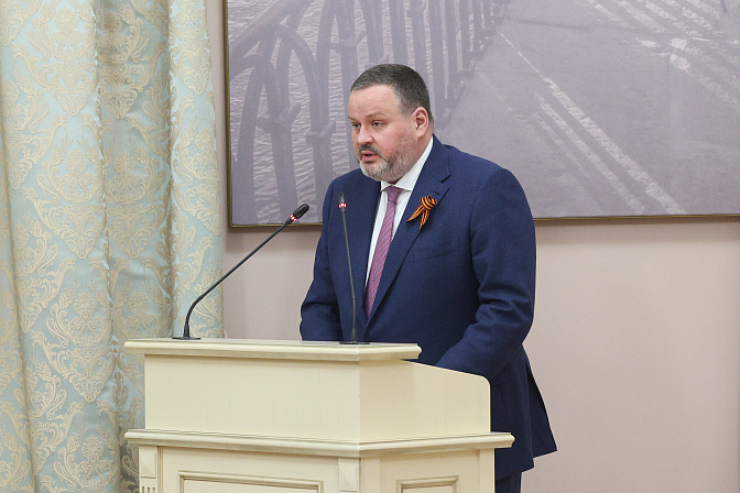 министр труда и социальной защиты рф антон котяков