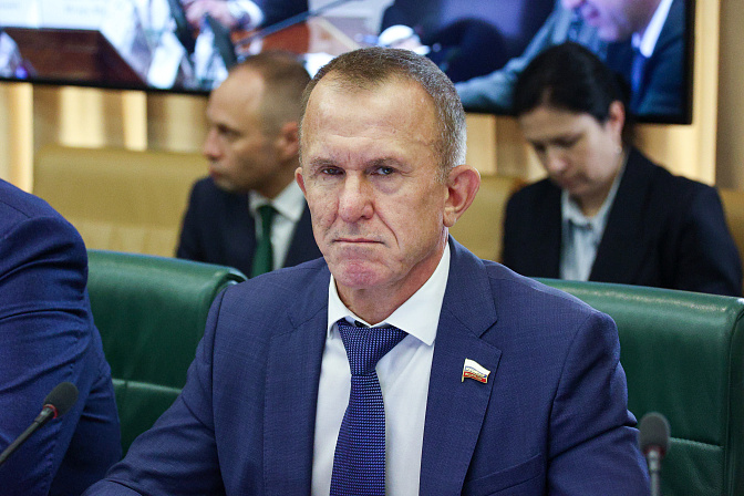 сенатор владимир кравченко