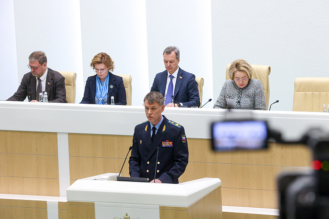 главный судебный пристав рф дмитрий аристов