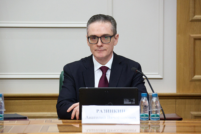 первый заместитель генерального прокурора рф анатолий разинкин