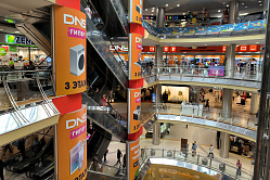 Офлайн-магазины требуют ограничить демпинг маркетплейсов