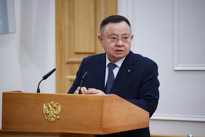 министр строительства и жкх рф ирек файзуллин 