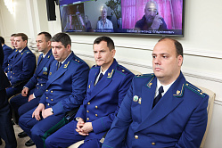 Профильные комитеты СФ одобрили кандидатов в прокуроры восьми регионов