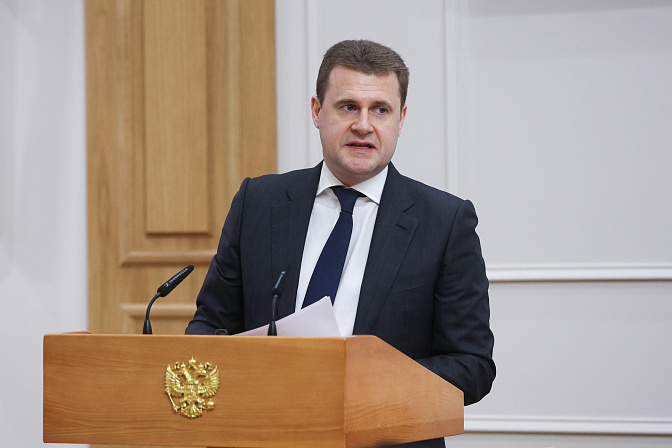 министр рф по развитию дальнего востока и арктики алексей чекунков