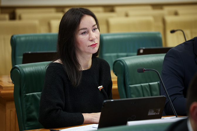 сенатор елена дягилева