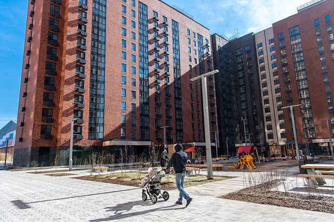 новое жилье семья дети папа 