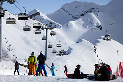 Спрос на бронирования горнолыжных курортов вырос на 81%