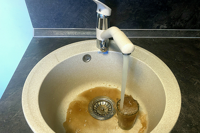 ржавая вода из крана 