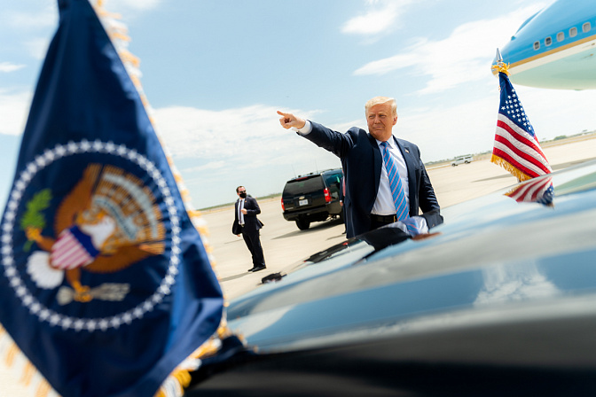 президент сша дональд трамп