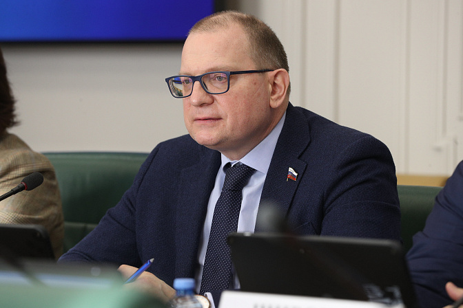 Константин Долгов. Фото: СенатИнформ/ Пресс-служба СФ