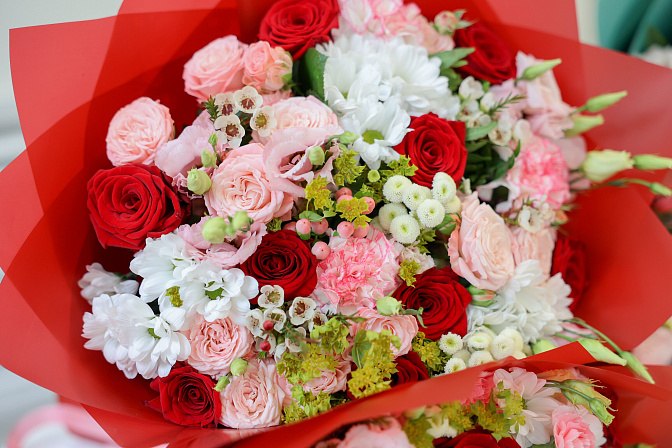 букет цветов подарок 
