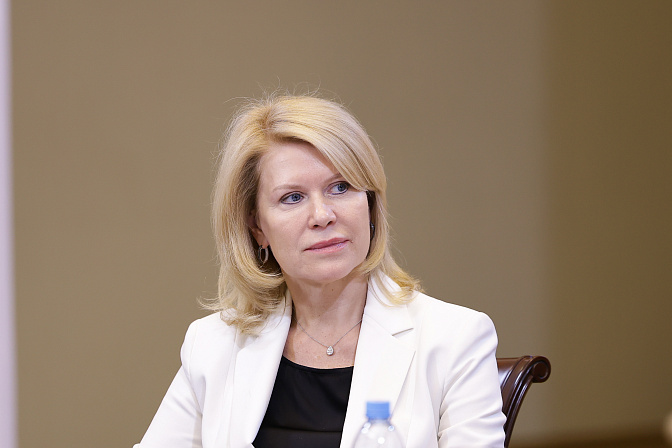 замминистра промышленности и торговли рф екатерина приезжева