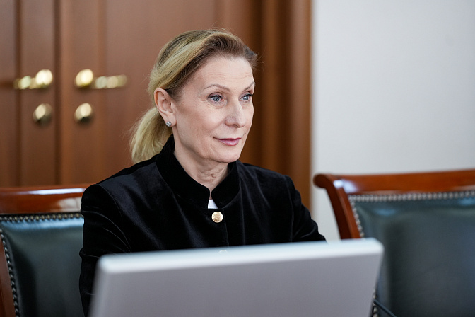 заместитель председателя сф инна святенко