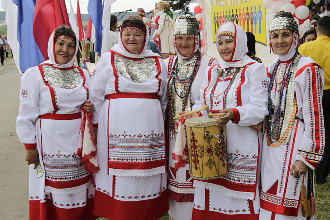 чувашия этнический народный фестиваль национальные костюмы 