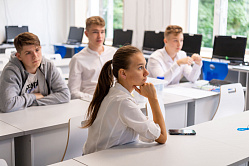 В СФ оценили идею ввести факультатив по изящной словесности в школах