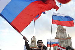Для большинства россиян цвета государственного флага имеют особый смысл