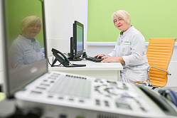 Большинство россиян знакомы с понятием телемедицины, но треть ей не доверяют