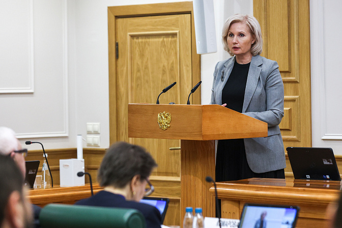 первый замминистра труда и социальной защиты рф ольга баталина