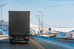 Иностранные грузовики не смогут покинуть РФ, пока владельцы не оплатят штрафы