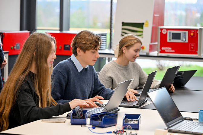 школа класс компьютер ии 