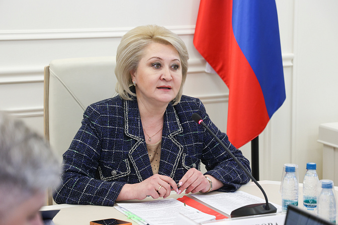 сенатор лилия гумерова