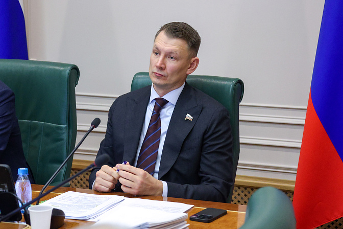 сенатор александр двойных