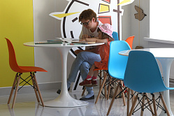 В каких случаях можно брать ребёнка с собой на работу