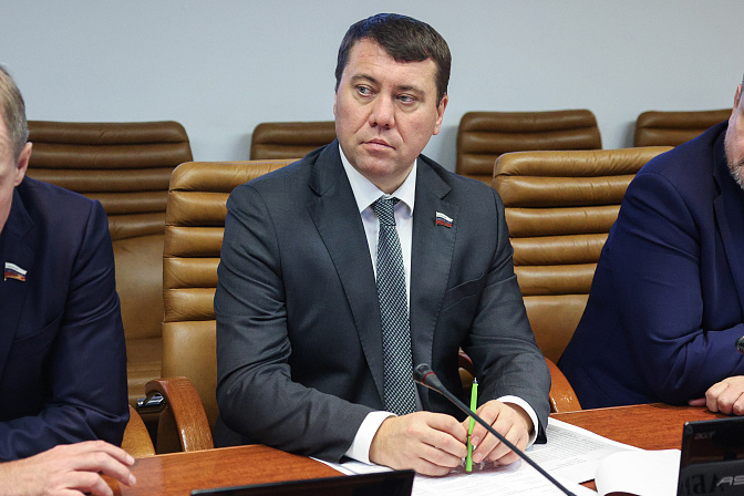 Сенатор Иван Абрамов