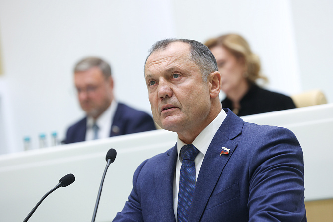 сенатор игорь мурог