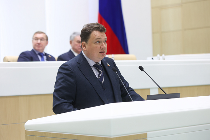 сенатор александр шендерюк-жидков